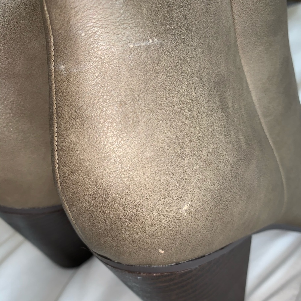 Tillys brown zip up heel boot booties - Picture 7 of 8